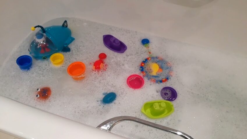 Clean bath toys